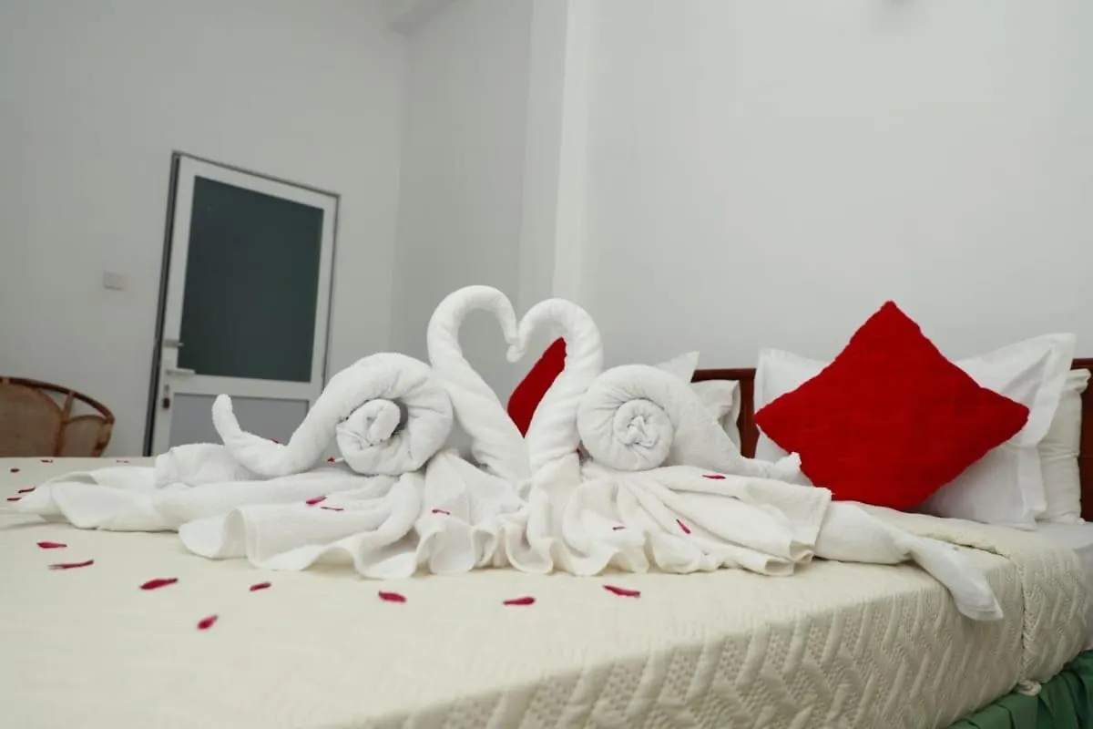 Seven Panorama Hotel Bowala