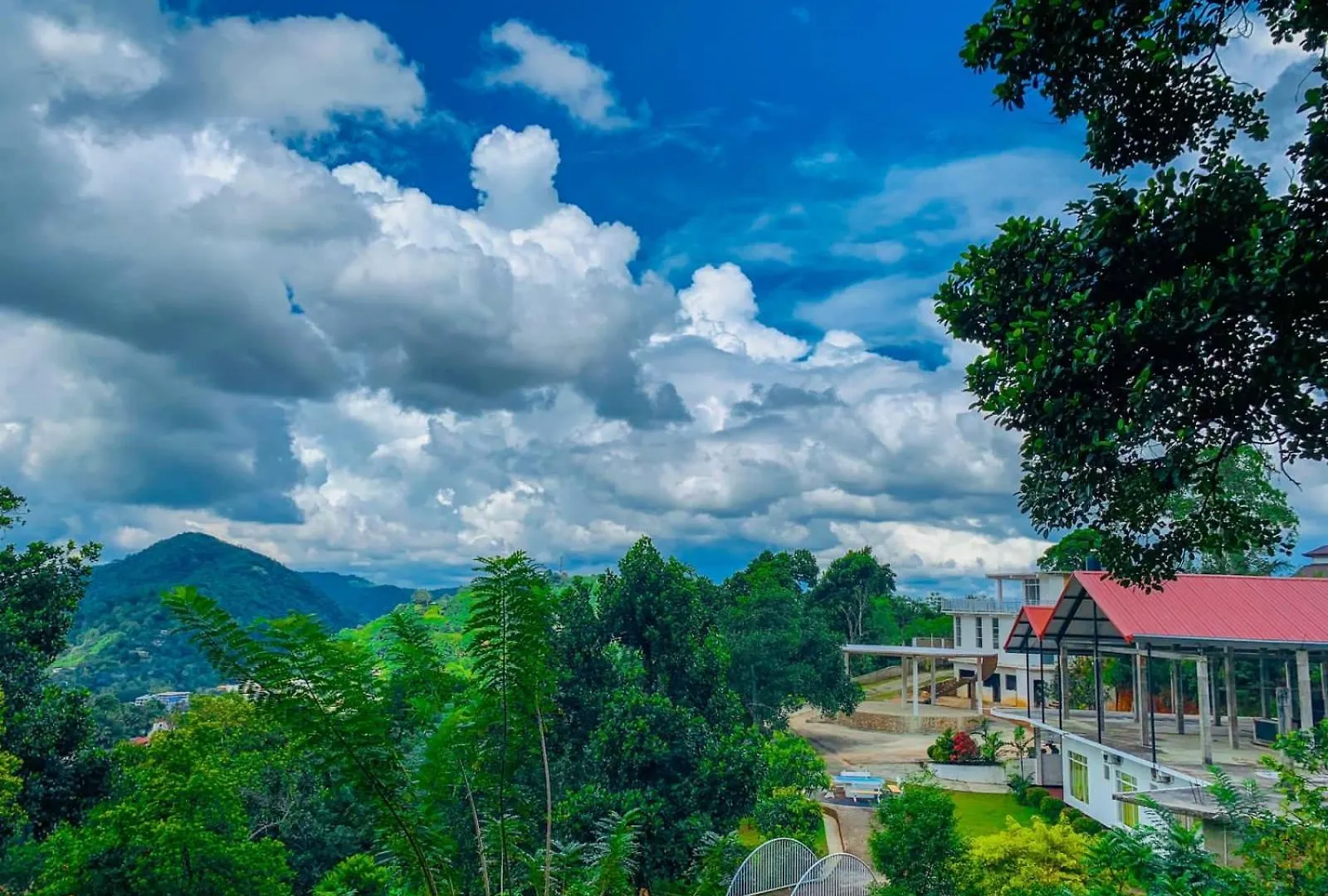 Seven Panorama Hotel Bowala