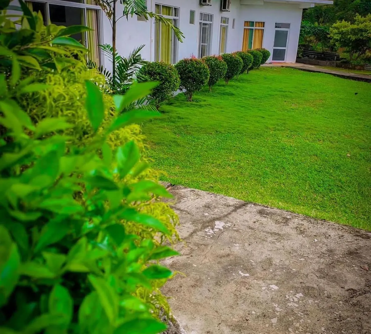 Seven Panorama Hotel Bowala 0*,